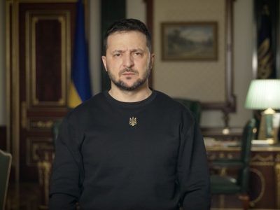 Президент України: Підтримуйте наш Бахмут — пошматований, але нескорений — і його захисників  