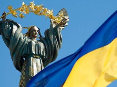 Героїзм і стійкість: Україна стала країною року за версією The Economist  