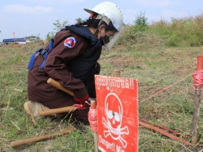 Українські сапери вирушать до Камбоджі навчатися розмінуванню  