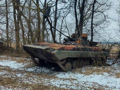 Прикордонники разом з гармашами ЗСУ виявили та знищили ворожу БМП  