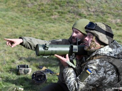 Захисники Донецького напрямку опановують сучасні вітчизняні зразки озброєння  