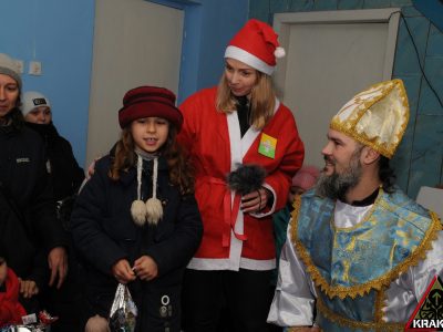 Розвідники «Кракена» влаштували День Святого Миколая для дітей з деокупованих територій  