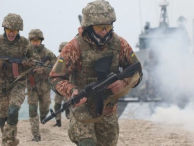 Воїни морської піхоти знищили чергову партію окупантів, танк та сховище з боєприпасами  