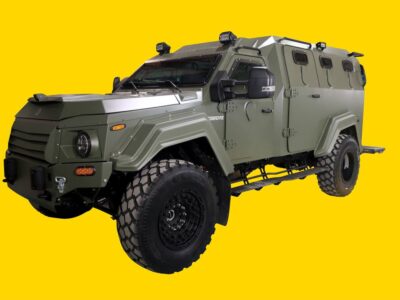 За кошти UNITED24 придбано броньовані машини для евакуації поранених  