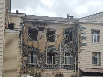 Конвенція про закони війни забороняє напад на незахищені міста, але окупантам байдуже — Олексій Резніков  