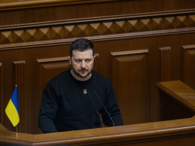 «Наші національні кольори — це міжнародний символ сміливості та незламності» — виступ Президента зі щорічним Посланням до Верховної Ради України  