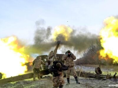 На Донеччині українські артилеристи успішно «викурюють» ворога з позицій  