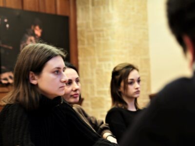 Родини полонених захисників і цивільних громадян зустрілися з представниками  Координаційного штабу