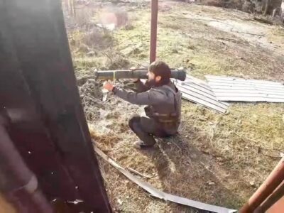 Як чеченські добровольці в складі Інтернаціонального легіону знищують російських окупантів у Бахмуті  
