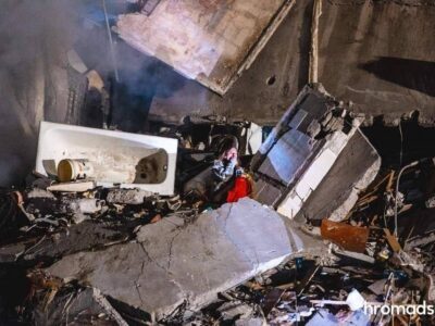 У Дніпрі кількість поранених внаслідок російського удару по багатоповерхівці зросла до майже 60