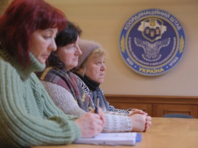 Родини полонених січеславських десантників зустрілися з представниками Координаційного штабу  