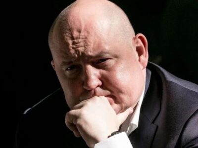 Голова окупаційної адміністрації Севастополя вивіз своє майно за кордон  