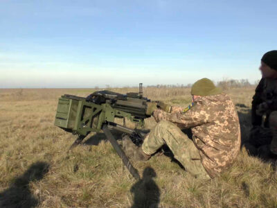 Харківські тероборонці успішно опанували закордонну зброю  