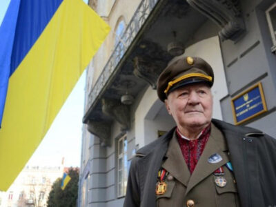 Сьогодні Коломия вітає зі столітнім ювілеєм легендарного Героя України  