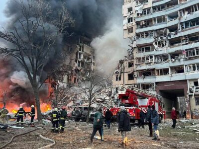 Кемерово-Дніпро: реакції українців та росіян на трагедії  