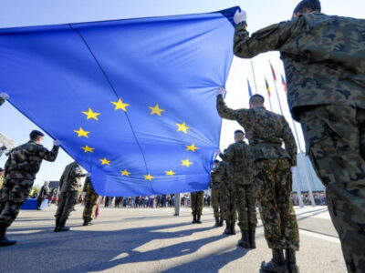 ЄС виділяє Україні черговий пакет військової допомоги  