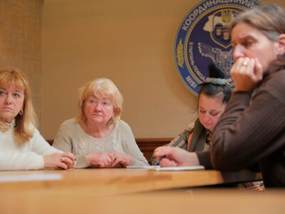 У Координаційному штабі відбулася зустріч із родинами воїнів підрозділів охорони та зв’язку, які потрапили в полон