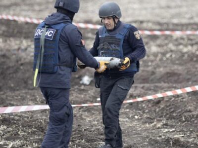 За добу піротехніки обстежили 72 гектари української території