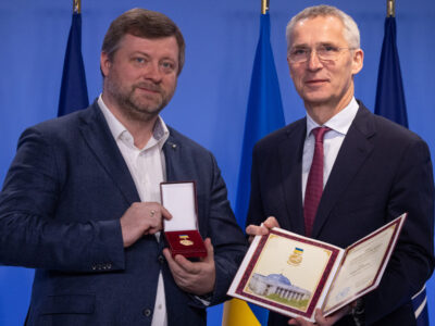 Генсек НАТО отримав почесну нагороду Верховної Ради України  