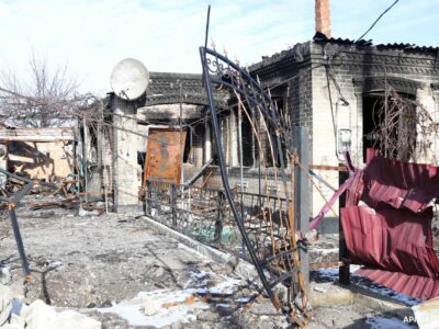 Мар’їнку міцно тримають українські десантники  