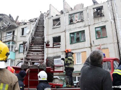 росіяни обстріляли з РСЗВ «Смерч» житловий масив Покровська  