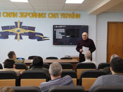 У Музеї Повітряних Сил пройшов круглий стіл, присвячений річниці національного спротиву агресії рф  