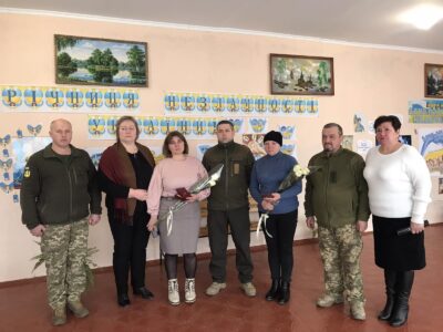 Орден, який не встиг отримати герой, на Вінниччині вручили його матері  