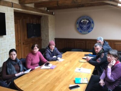 Родини полонених десантників зустрілися з представниками Координаційного штабу  