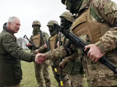 Король Чарльз перевірив тренування українських військових у Великій Британії  