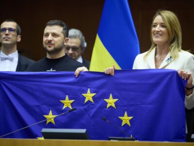 Час прийняти рішення про початок переговорів про членство України в ЄС — Президент України  