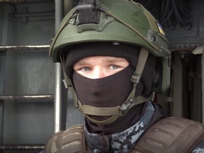 Військовий моряк із ДШК приземлив три ворожі ракети  