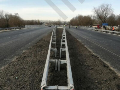 На Чернігівщині відкрито рух відбудованим мостом через річку Замглай  