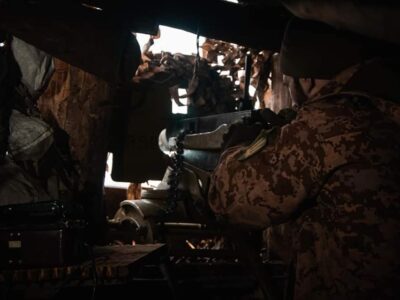 Ворог не полишає спроб оточити Бахмут  