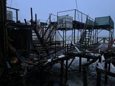 Біля одного з пляжів Одещини здетонувала міна, пошкоджено кілька будівель  