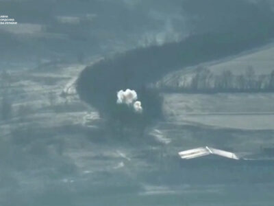 На Луганщині прикордонники з міномета спалили бліндаж з окупантами  