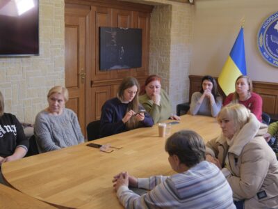 За ініціативи організації «Жінки зі сталі» відбулася зустріч з рідними військовополонених  