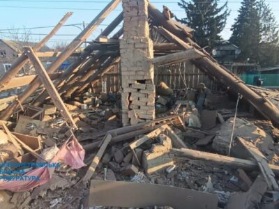 Внаслідок ворожого обстрілу міста Нікополь загинуло двоє людей