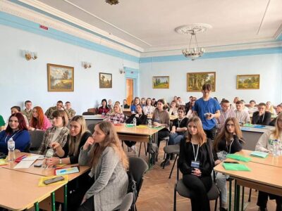 Звягельські ліцеїсти взяли участь у Форумі волонтерського лідерства  