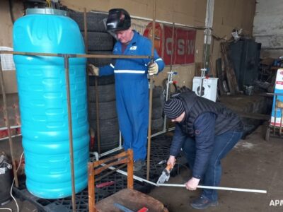 Помитись, як вдома: львів’яни розробили для фронту солдатський душовий комплекс  