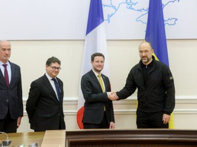 Франція надаватиме підтримку у відновленні України — Денис Шмигаль  