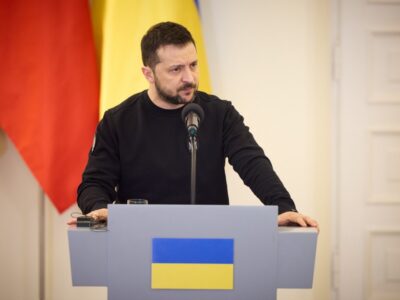 Що більше надходитиме в Україну військової допомоги, то швидше змінюватиметься ситуація в Бахмуті — Президент України  