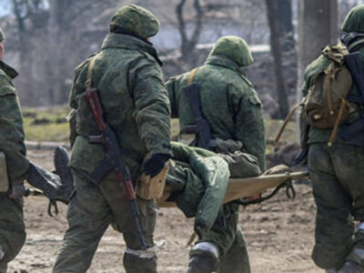 Через великі втрати росіяни у Кряківці на Луганщині розгорнули наметове містечко для поранених