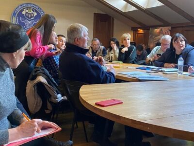 Родини полонених десантників зустрілися з представниками Координаційного штабу  