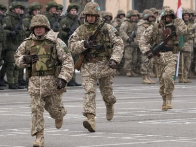 окупанти змушують мелітопольських вчителів відмовитися від українського громадянства