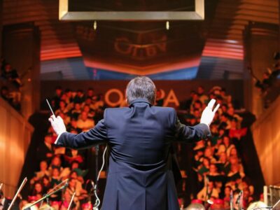 На росії без диригентів залишилися головні музичні театри  