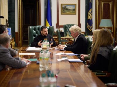 Володимир Зеленський зустрівся з Річардом Бренсоном, який став новим амбасадором United24  