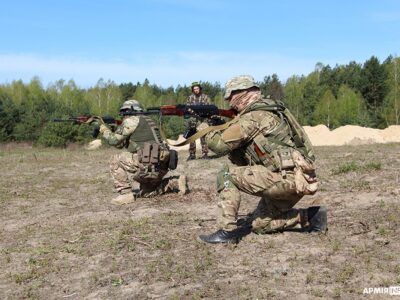 На Рівненщині військовослужбовців бойових підрозділів готують за програмою курсу лідерства  