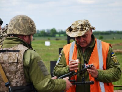 Як тренуються дніпропетровські тероборонці в районі бойових дій  