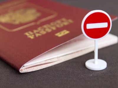 На Херсонщині рашисти деруть хабарі з власників «роспаспортів»  