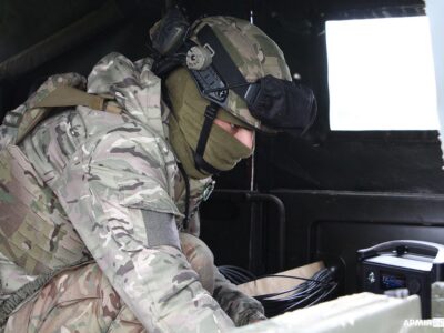 На Поліссі підрозділи ЗСУ тренуються застосовувати мобільні комплекси спостереження  